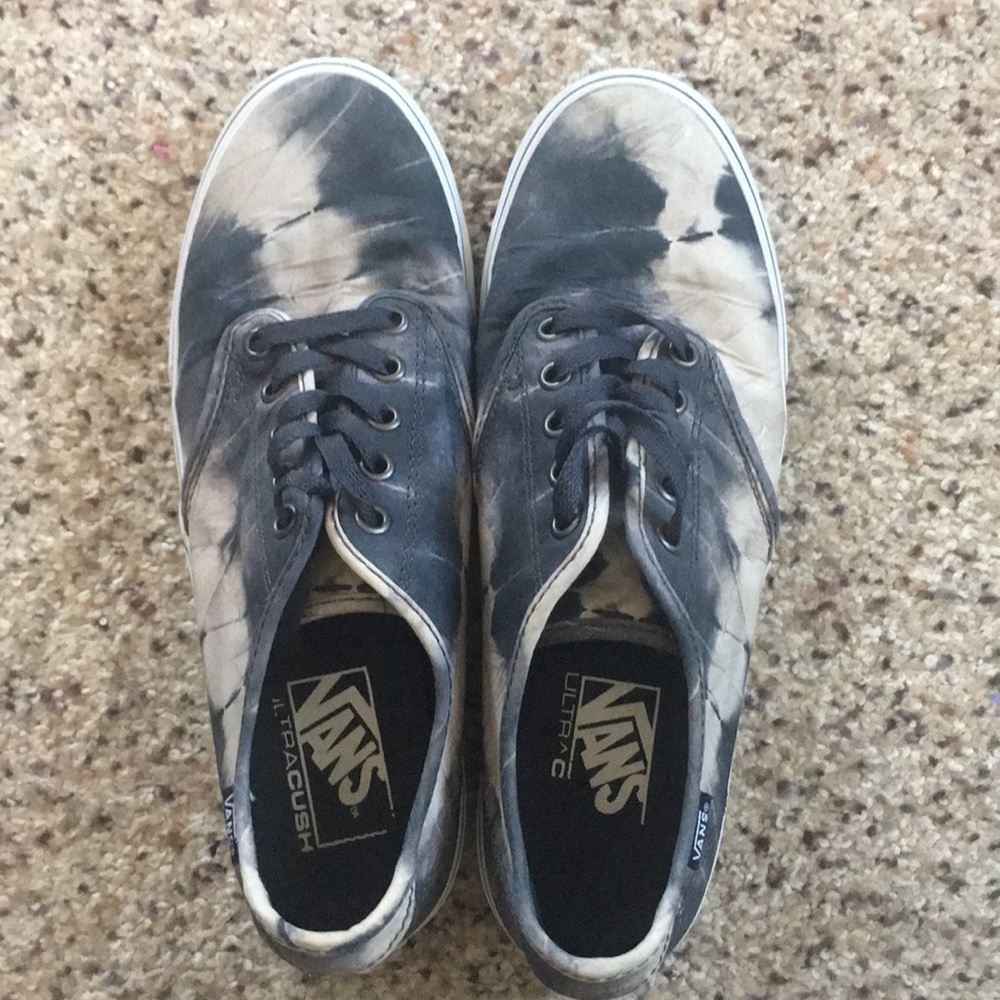 Women’s Tie Dye Vans